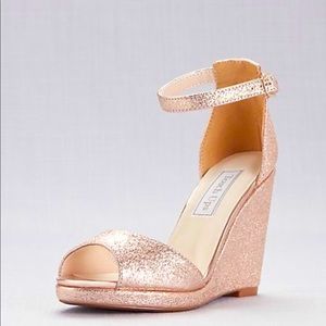 Rose Gold Wedge